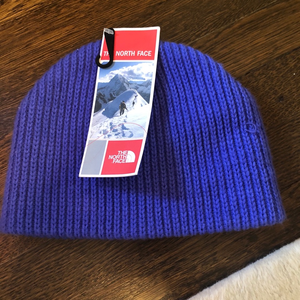 Brand New w/ tags Purple Northface winter hat